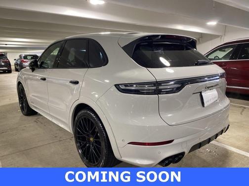 2023 Porsche Cayenne GTS