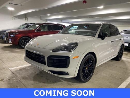 2023 Porsche Cayenne GTS