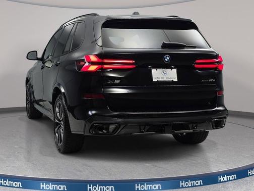 Black Sapphire Metallic 2026 BMW X5 PHEV xDrive50e