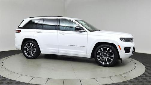 2023 Jeep Grand Cherokee Overland