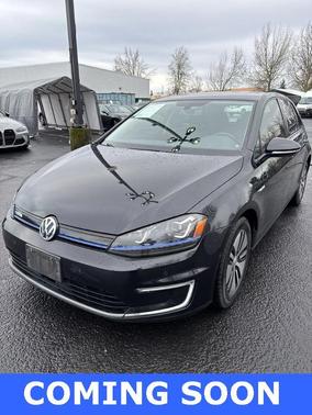 2016 Volkswagen e-Golf SEL Premium