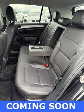 2016 Volkswagen e-Golf SEL Premium