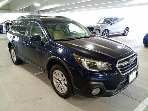 Dark Blue 2018 Subaru Outback 2.5i Premium