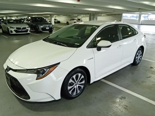 2020 Toyota Corolla Hybrid LE