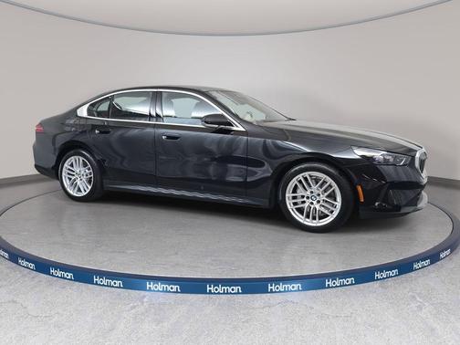 2024 BMW 530 i xDrive