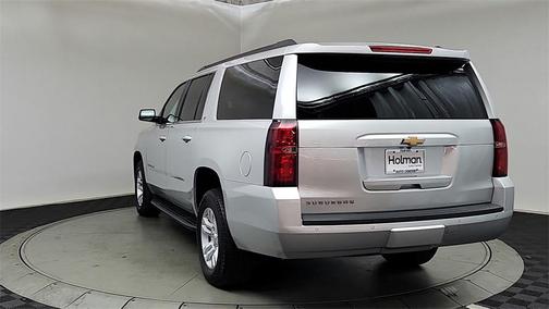 2017 Chevrolet Suburban LT