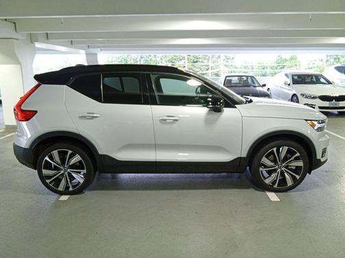 Silver 2021 Volvo XC40 Recharge Pure Electric P8