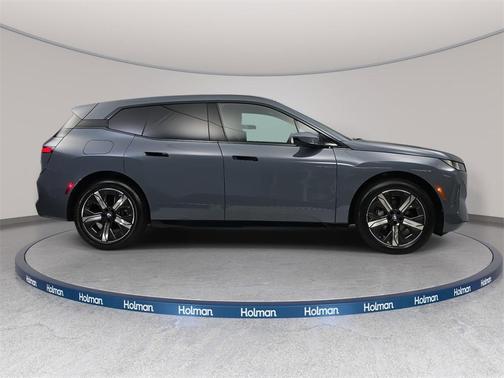 2026 BMW iX xDrive60