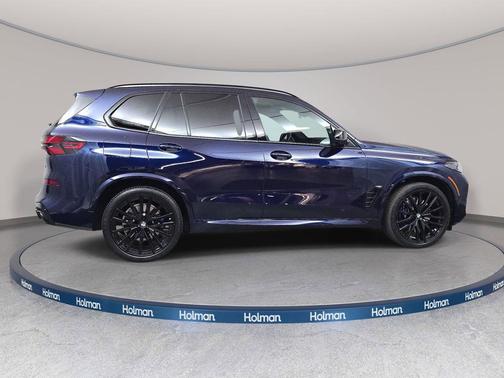 Tanzanite Blue II Metallic 2024 BMW X5 M60i
