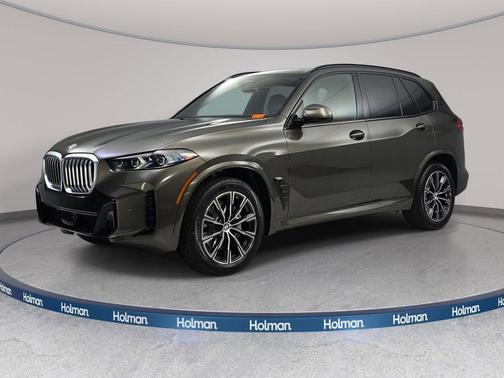 Manhattan Green Metallic 2026 BMW X5 xDrive40i