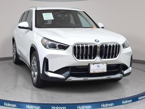 Alpine White 2025 BMW X1 xDrive28i