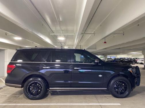 2023 Ford Expedition King Ranch