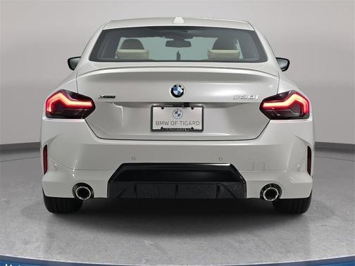 2026 BMW 230 i xDrive