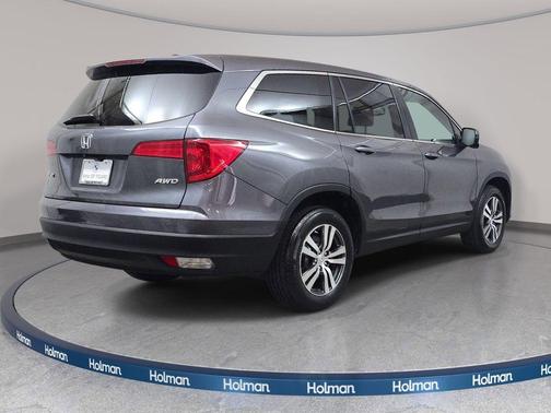 Modern Steel Metallic 2016 Honda Pilot EX-L