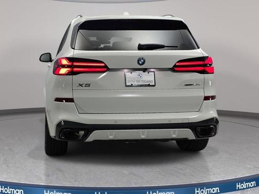 Alpine White 2026 BMW X5 PHEV xDrive50e