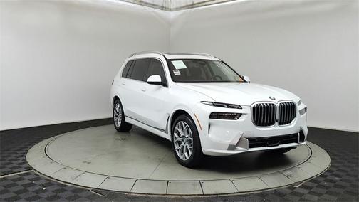 2024 BMW X7 xDrive40i