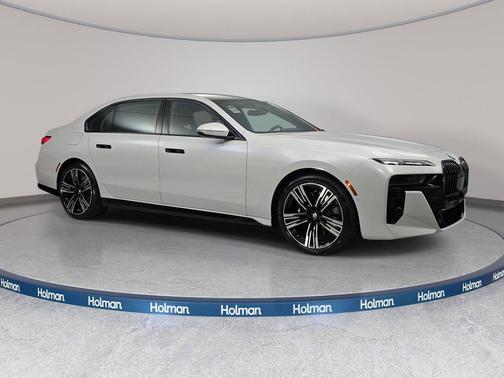 2026 BMW 760 760i xDrive