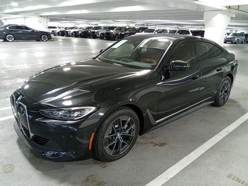 Black Sapphire Metallic 2023 BMW i4 Gran Coupe eDrive40