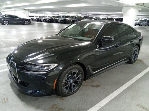 Black Sapphire Metallic 2023 BMW i4 Gran Coupe eDrive40