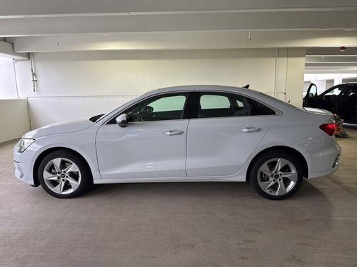 Glacier White Metallic 2023 Audi A3 40 Premium