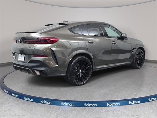 2025 BMW X6 xDrive40i