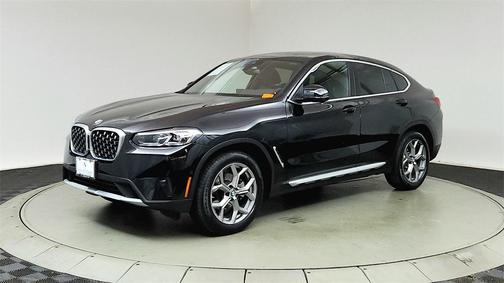 2024 BMW X4 xDrive30i