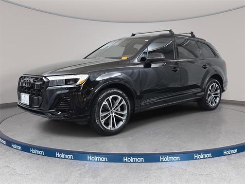 2025 Audi Q7 45 Premium Plus