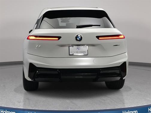 2026 BMW iX xDrive60