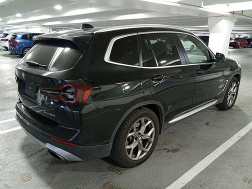 Black Sapphire Metallic 2022 BMW X3 xDrive30i