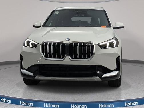 Alpine White 2026 BMW X1 xDrive28i