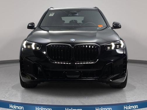 Black Sapphire Metallic 2026 BMW X5 PHEV xDrive50e