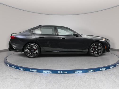 2026 BMW 550e xDrive