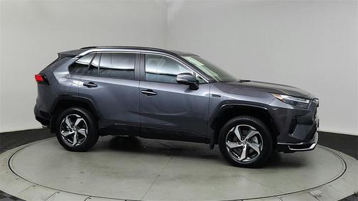 2024 Toyota RAV4 Prime SE