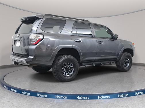 2022 Toyota 4Runner TRD Off Road