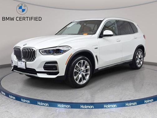 Alpine White 2023 BMW X5 PHEV xDrive45e