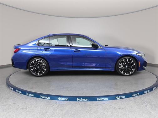 2025 BMW 330 i xDrive