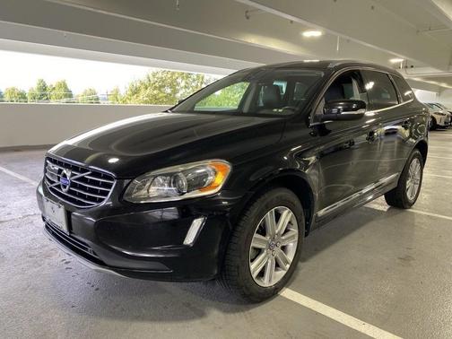 2016 Volvo XC60 T6 Platinum