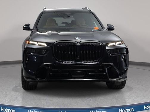 Carbon Black Metallic 2027 BMW X7 xDrive40i