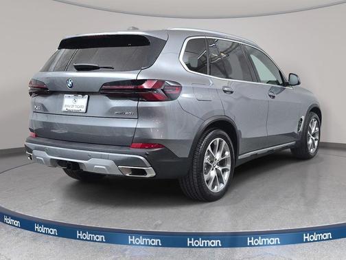 Gray Metallic 2026 BMW X5 xDrive40i