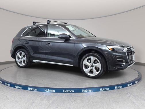 Manhattan Gray Metallic 2021 Audi Q5 45 Prestige