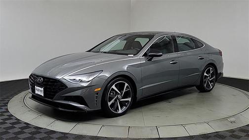 2022 Hyundai SONATA SEL Plus