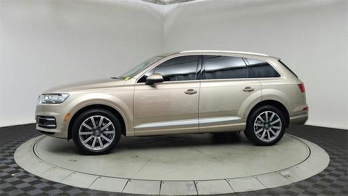 2019 Audi Q7 55 Prestige