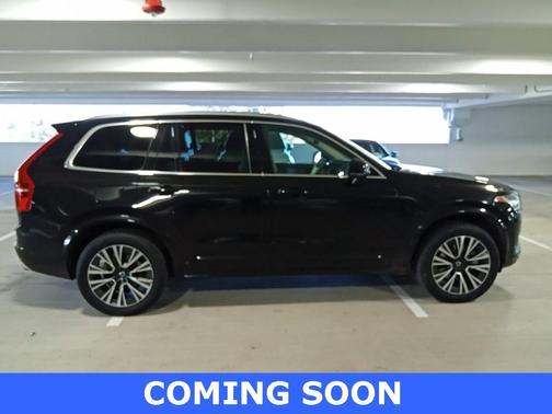 2020 Volvo XC90 T5 Momentum 7 Passenger