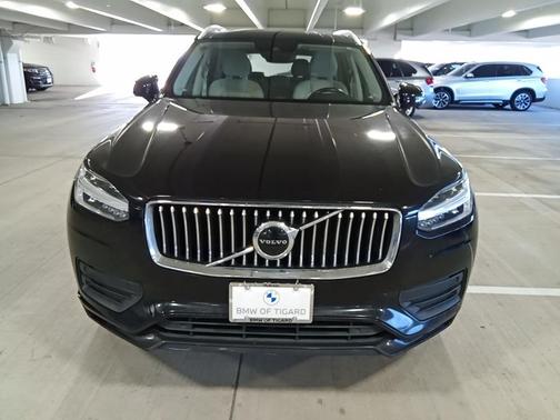 2020 Volvo XC90 T5 Momentum 7 Passenger