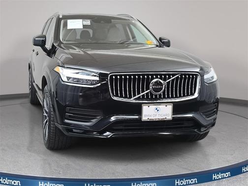 2020 Volvo XC90 T5 Momentum 7 Passenger