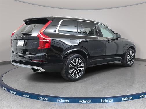 2020 Volvo XC90 T5 Momentum 7 Passenger