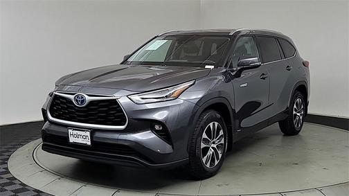 2021 Toyota Highlander Hybrid XLE