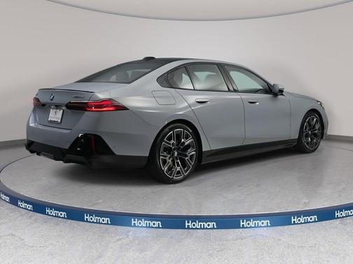 2026 BMW i5 xDrive40