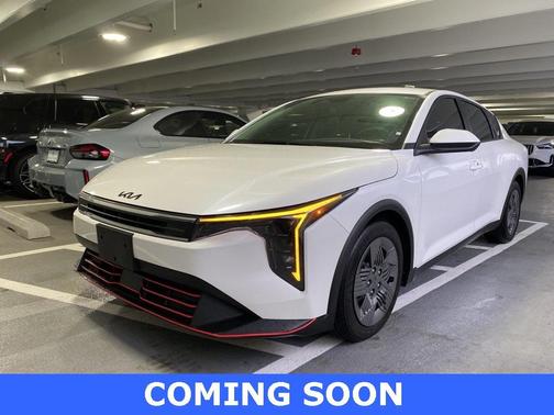 2025 Kia K4 LX