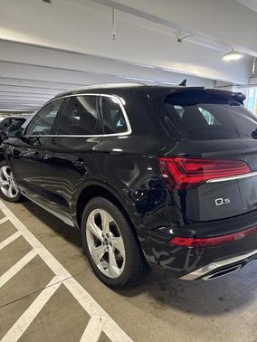 2023 Audi Q5 45 S line Prestige
